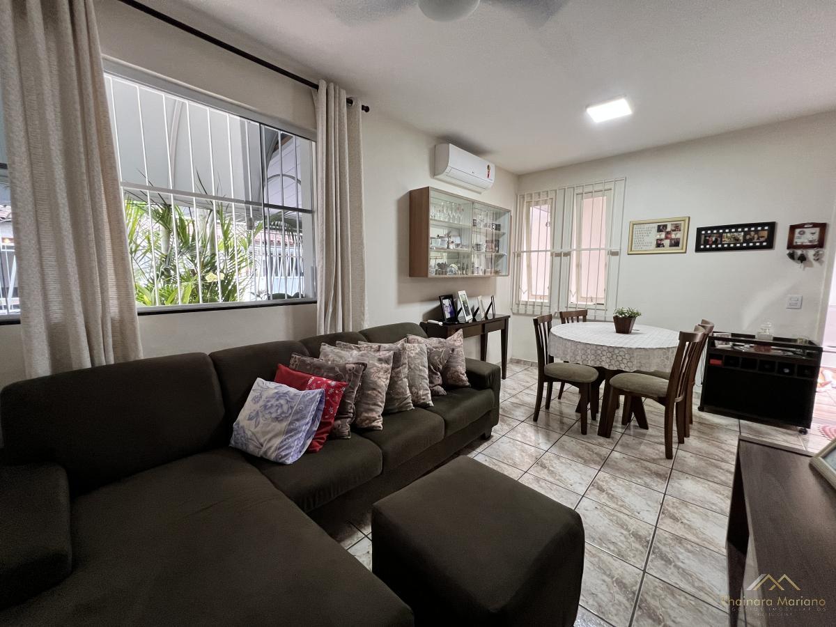 Casa com 2 quartos, 64m², à venda - THAINARA MARIANO NEGÓCIOS IMOBILIÁRIOS