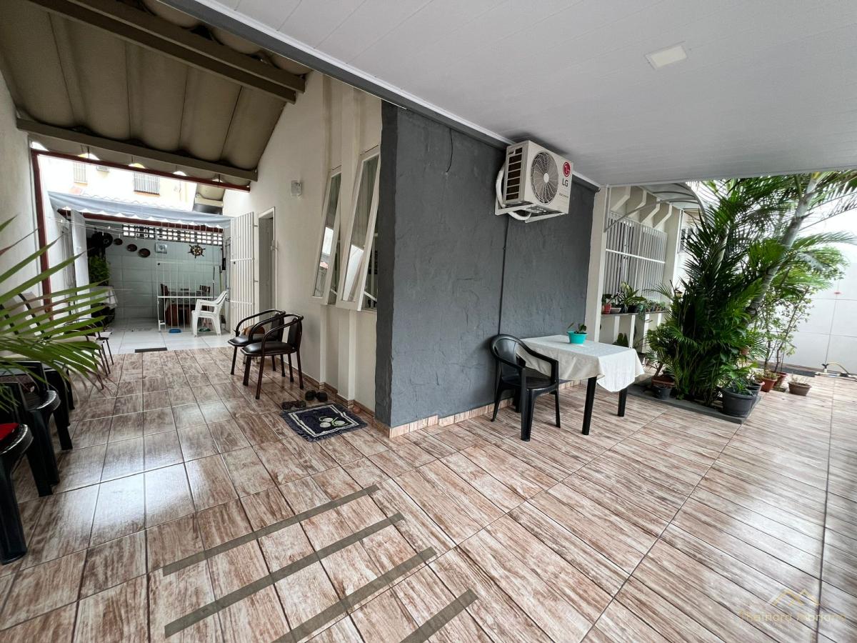 Casa com 2 quartos, à venda - THAINARA MARIANO NEGÓCIOS IMOBILIÁRIOS
