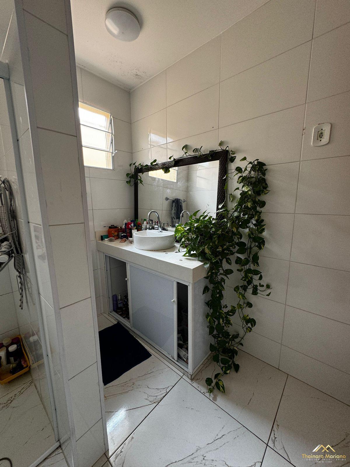 Casa com 3 quartos, 200m², à venda - THAINARA MARIANO NEGÓCIOS IMOBILIÁRIOS