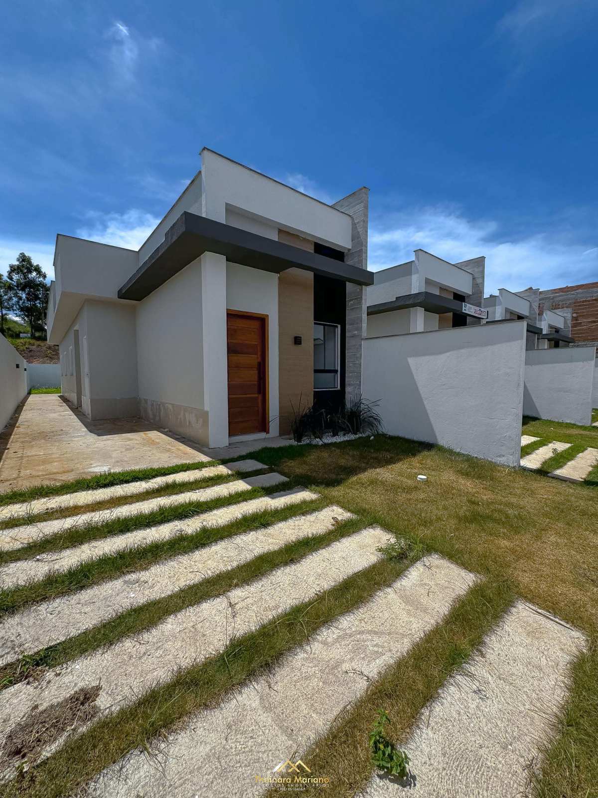 Casa Linear 3 quartos com suíte em Jacaraipe - THAINARA MARIANO NEGÓCIOS IMOBILIÁRIOS